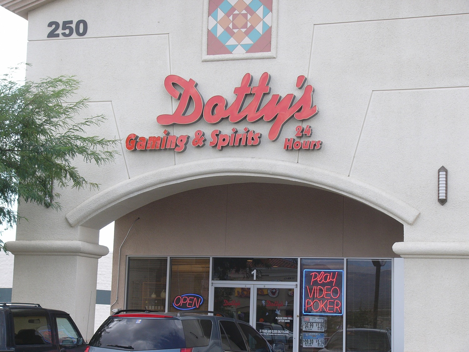 Dotty's Casino Arroyo Crossing